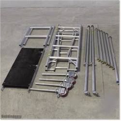Industrial Aluminium Scaffoldings with Fold-able Frame in New Zealand.