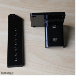 Outwards opening brackets for Sommer Twist 200EL and Twist 350 Gate Openers