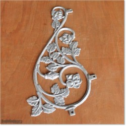 Aluminium Casting in shape of Koru with Flower for Metal Gates.