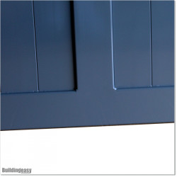 Gate is 4.8M wide and gate height is 1.8M. Gate fits 4.5M post gap